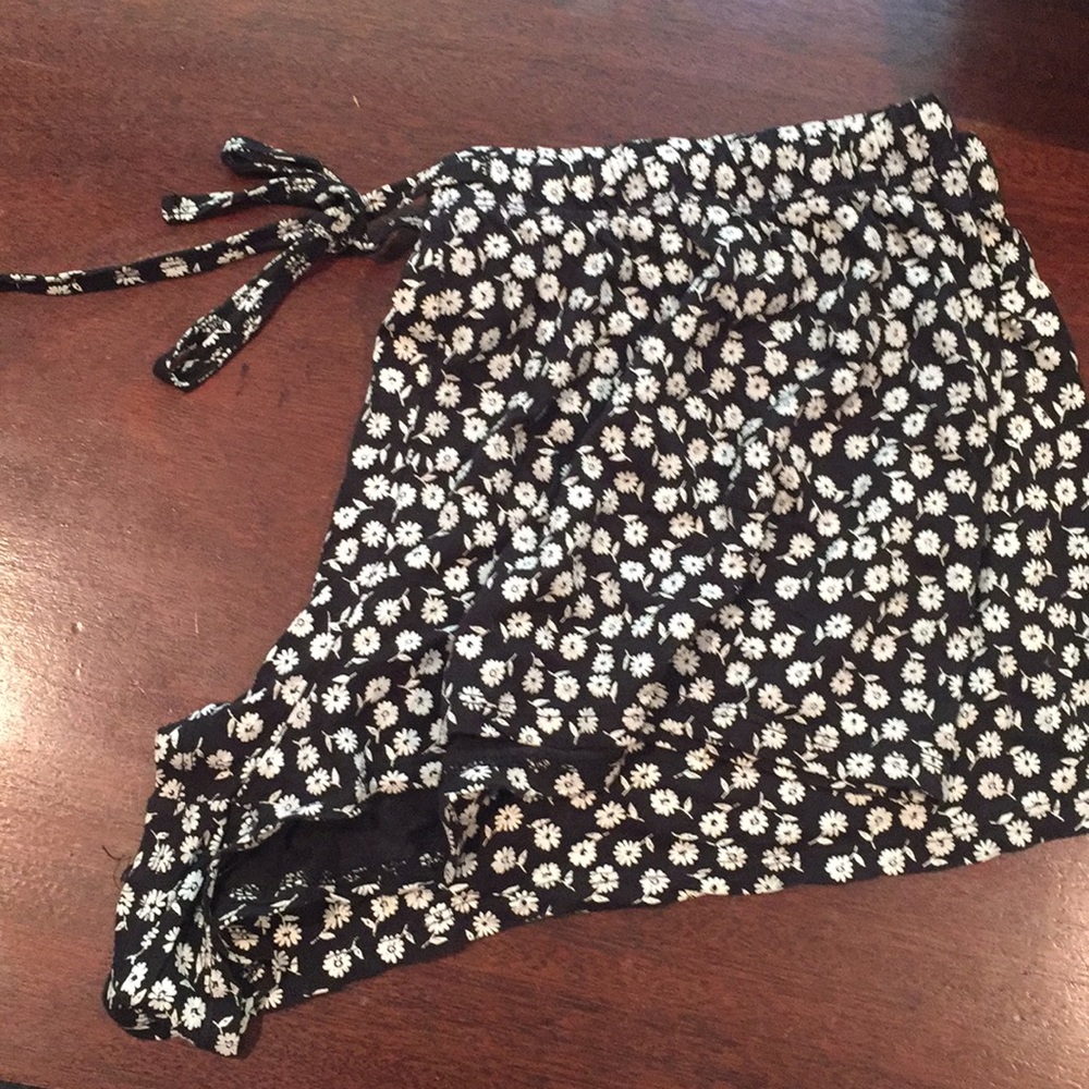 🍱 drawstring shorts 🍱 - Picture 4 of 5